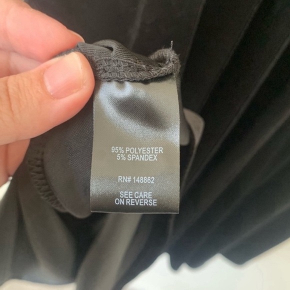 NWT BLACK VELVET FLUTED DRESS - Torrid-Size 1 - Picture 6 of 6